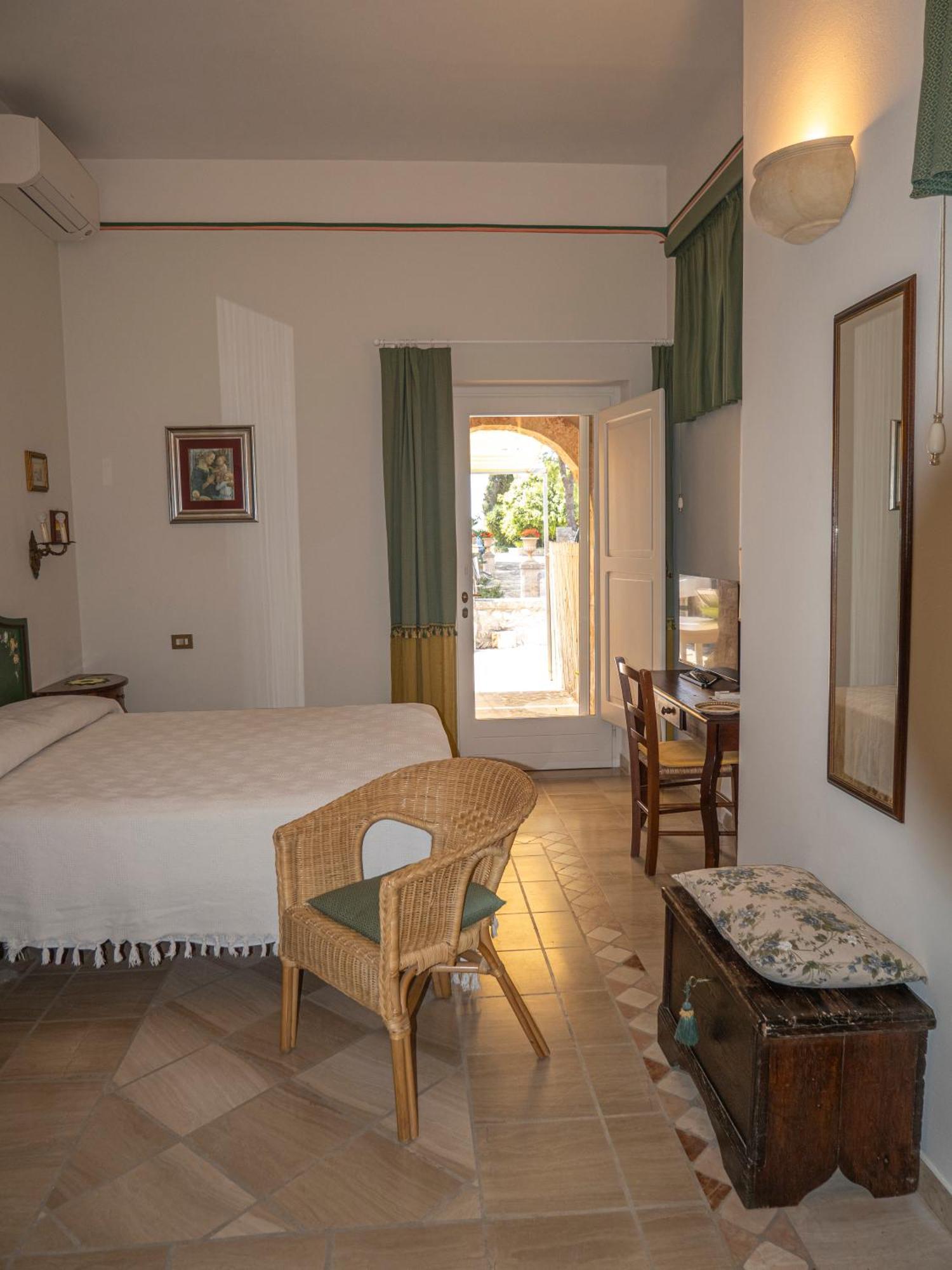 Agriturismo Masseria Alcorico Gagliano del Capo Exterior foto